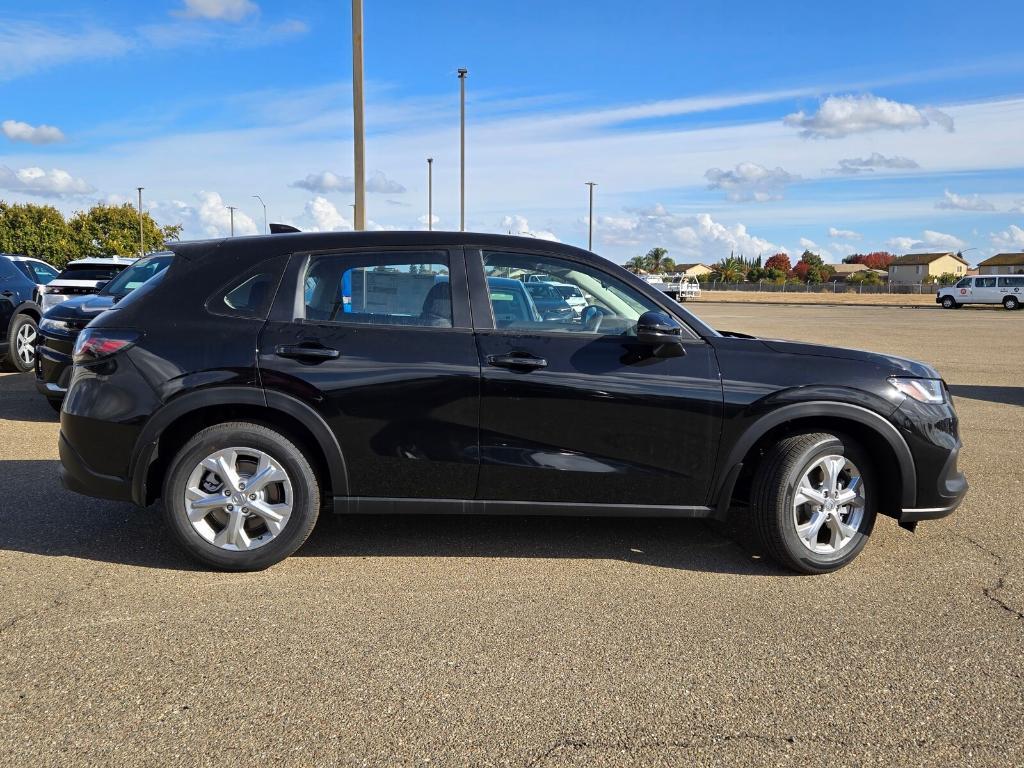 new 2025 Honda HR-V car, priced at $29,540