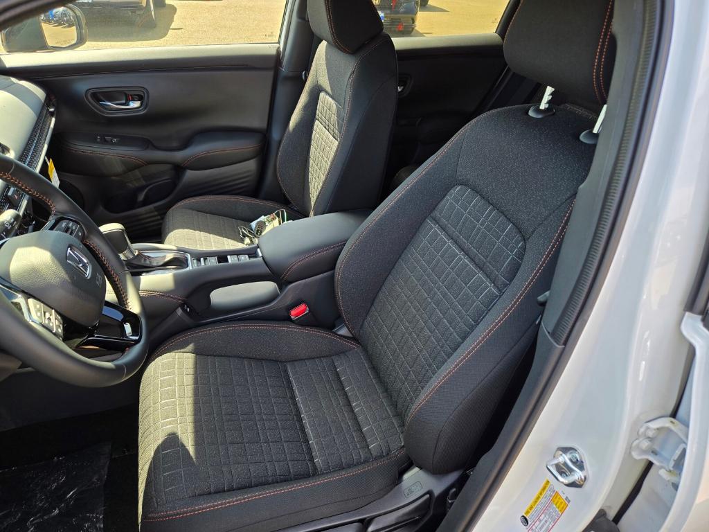 new 2026 Honda HR-V car, priced at $28,779