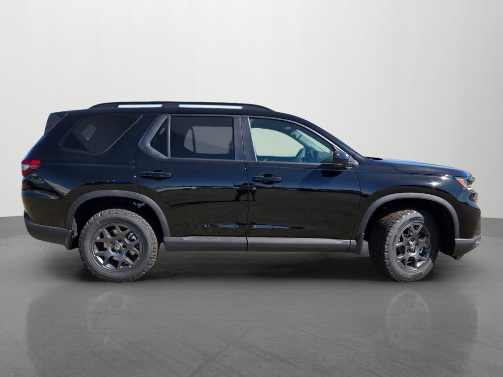 new 2025 Honda Pilot car, priced at $53,285