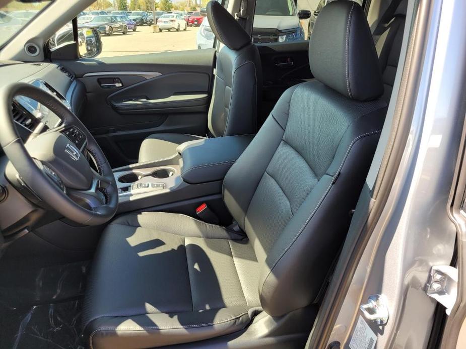 new 2024 Honda Ridgeline car, priced at $44,200