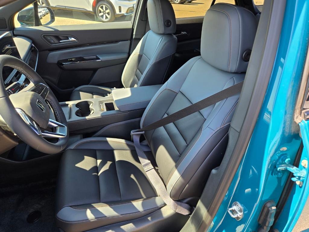 new 2025 Honda Prologue car, priced at $56,495