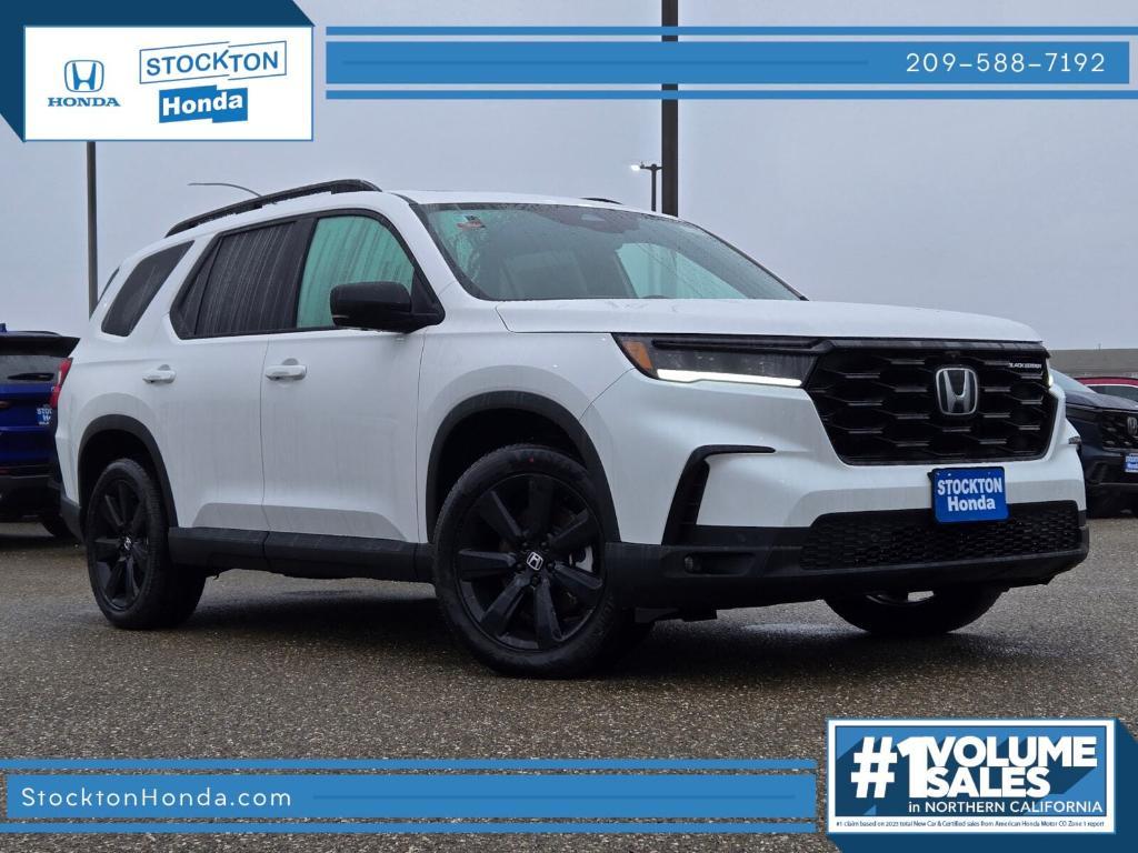 new 2025 Honda Pilot car, priced at $59,220