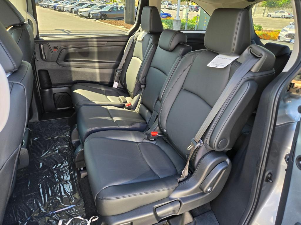 new 2025 Honda Odyssey car, priced at $46,560