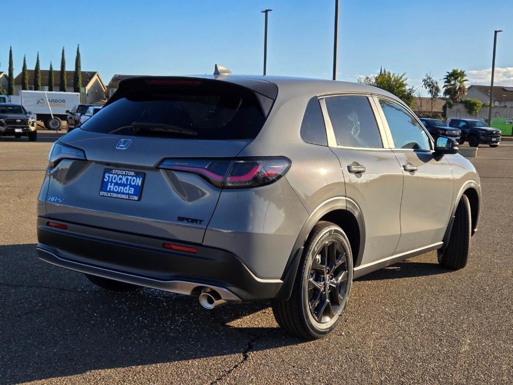 new 2025 Honda HR-V car, priced at $32,095