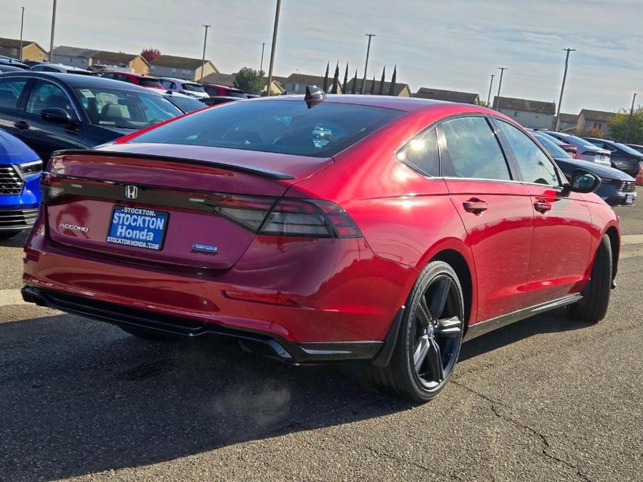 new 2025 Honda Accord Hybrid car, priced at $39,715