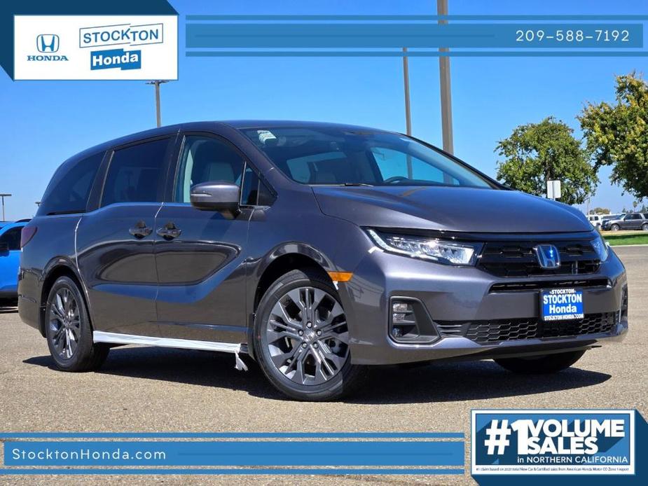 new 2025 Honda Odyssey car, priced at $50,395