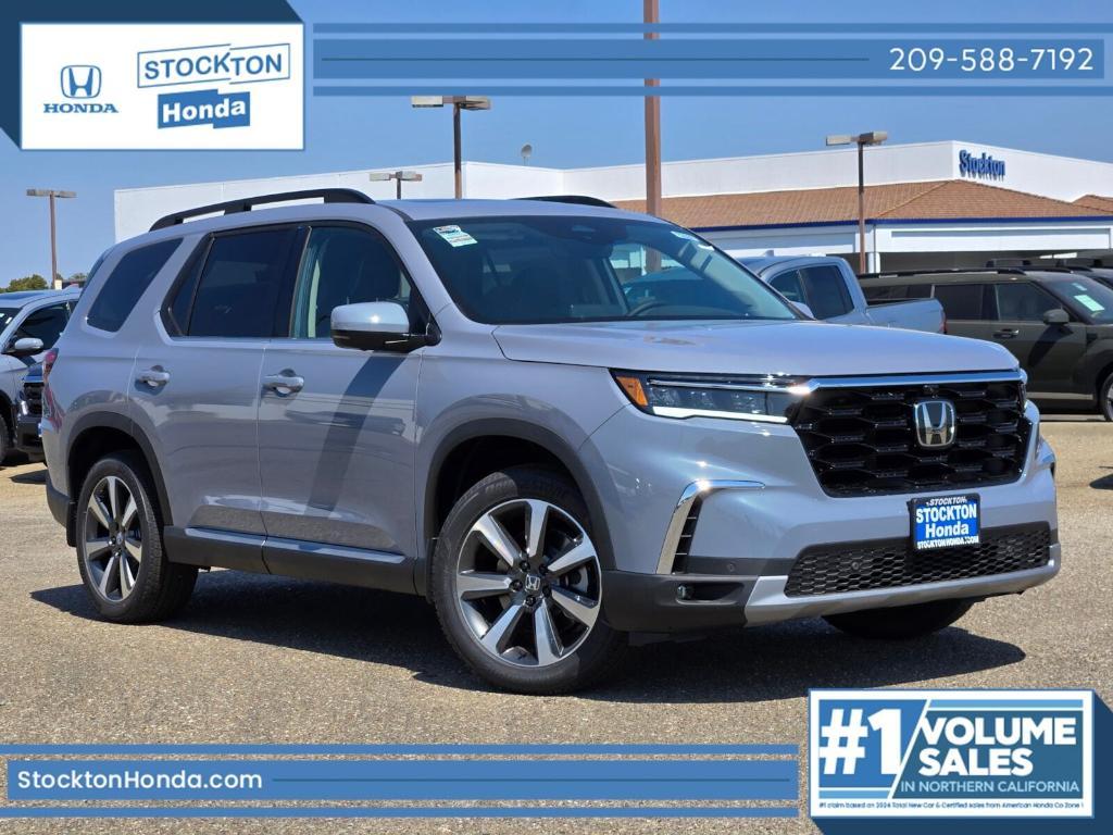 new 2025 Honda Pilot car, priced at $57,875