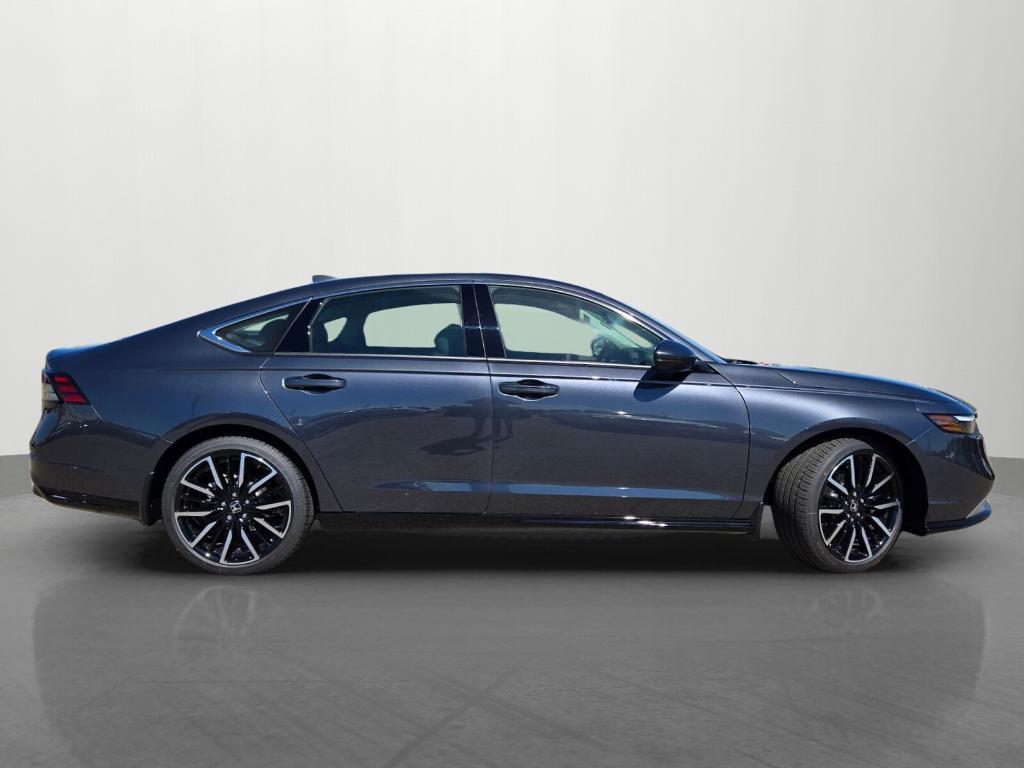 new 2025 Honda Accord Hybrid car, priced at $40,875