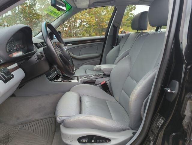 used 2001 BMW 325 car, priced at $6,000