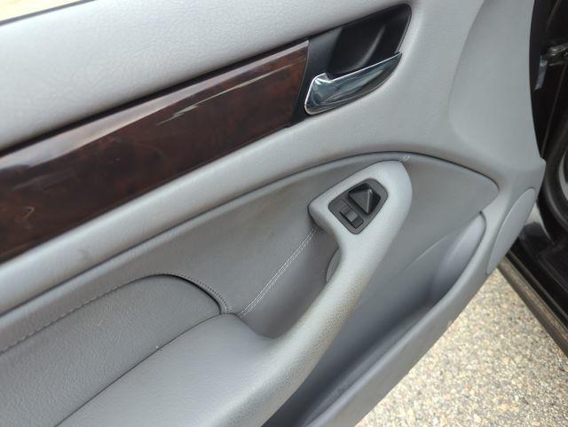 used 2001 BMW 325 car, priced at $6,000