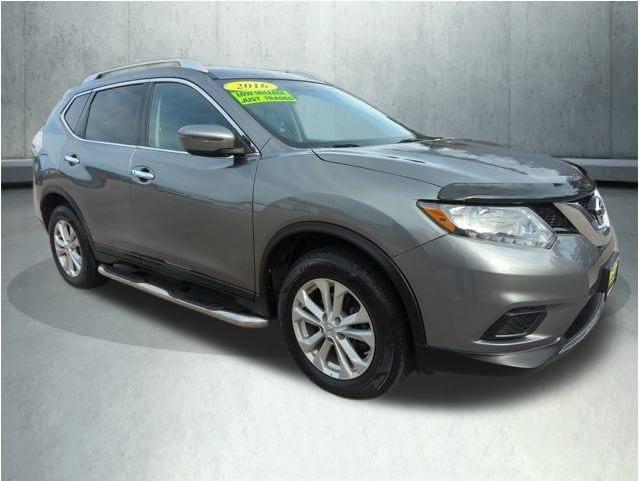 used 2016 Nissan Rogue car, priced at $12,000