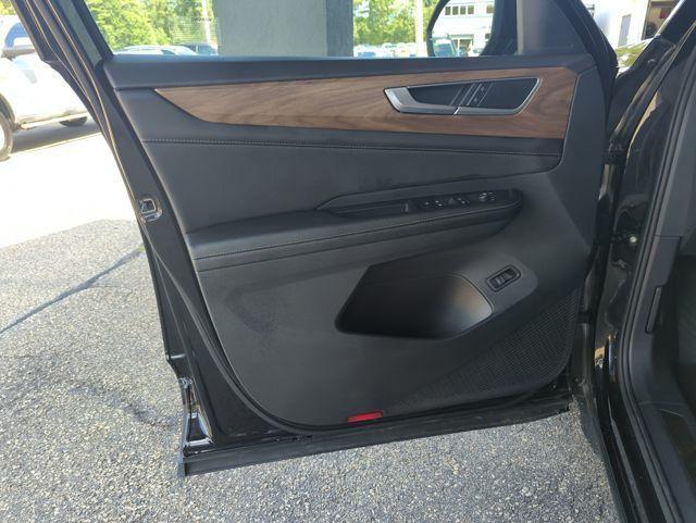 used 2024 Volkswagen Atlas car, priced at $36,800