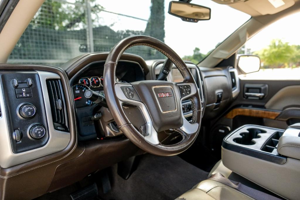 used 2018 GMC Sierra 1500 car, priced at $29,999