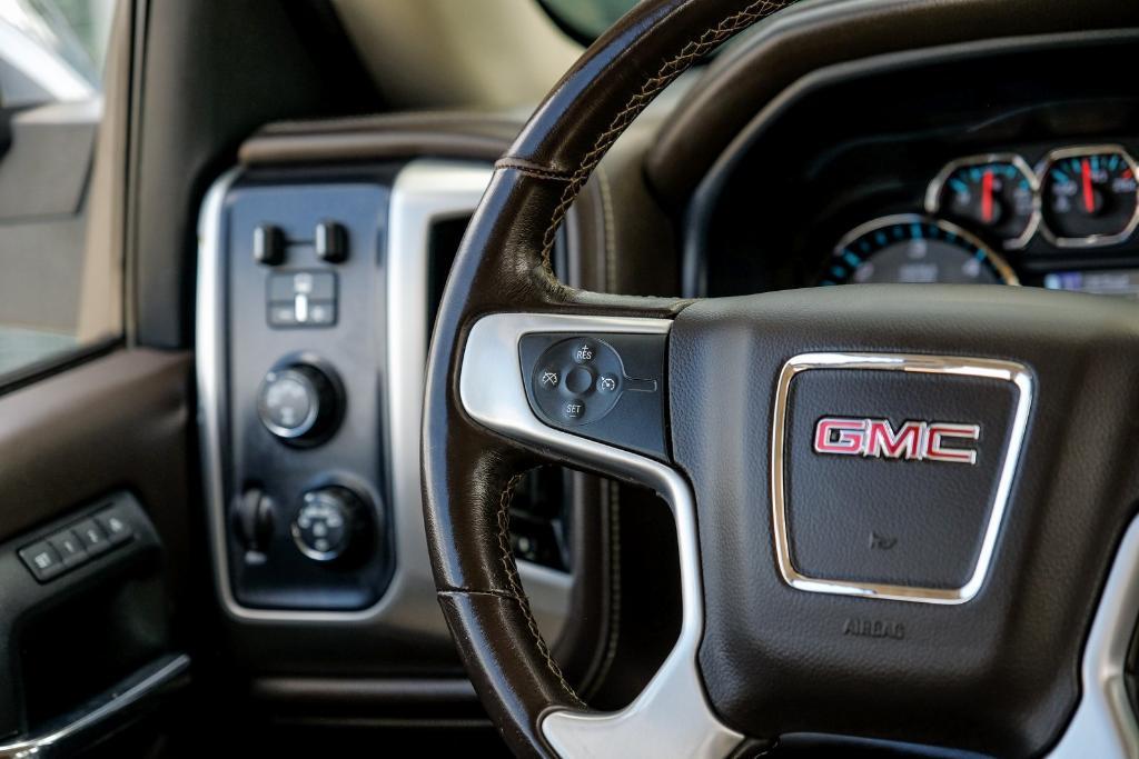 used 2018 GMC Sierra 1500 car, priced at $29,999