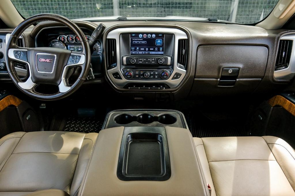 used 2018 GMC Sierra 1500 car, priced at $29,999