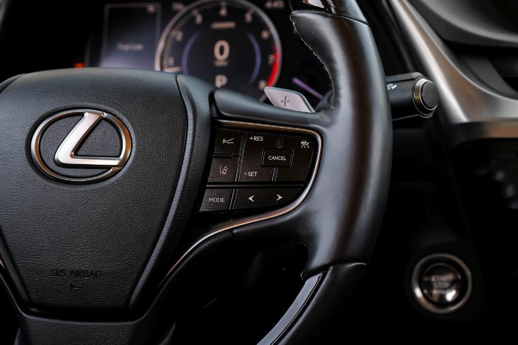 used 2019 Lexus ES 350 car, priced at $26,787