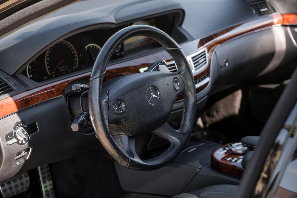 used 2009 Mercedes-Benz S-Class car, priced at $14,999
