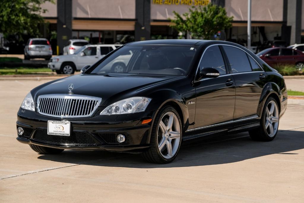 used 2009 Mercedes-Benz S-Class car, priced at $14,999