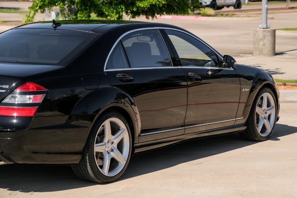 used 2009 Mercedes-Benz S-Class car, priced at $14,999