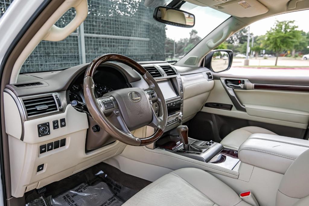 used 2017 Lexus GX 460 car, priced at $24,999