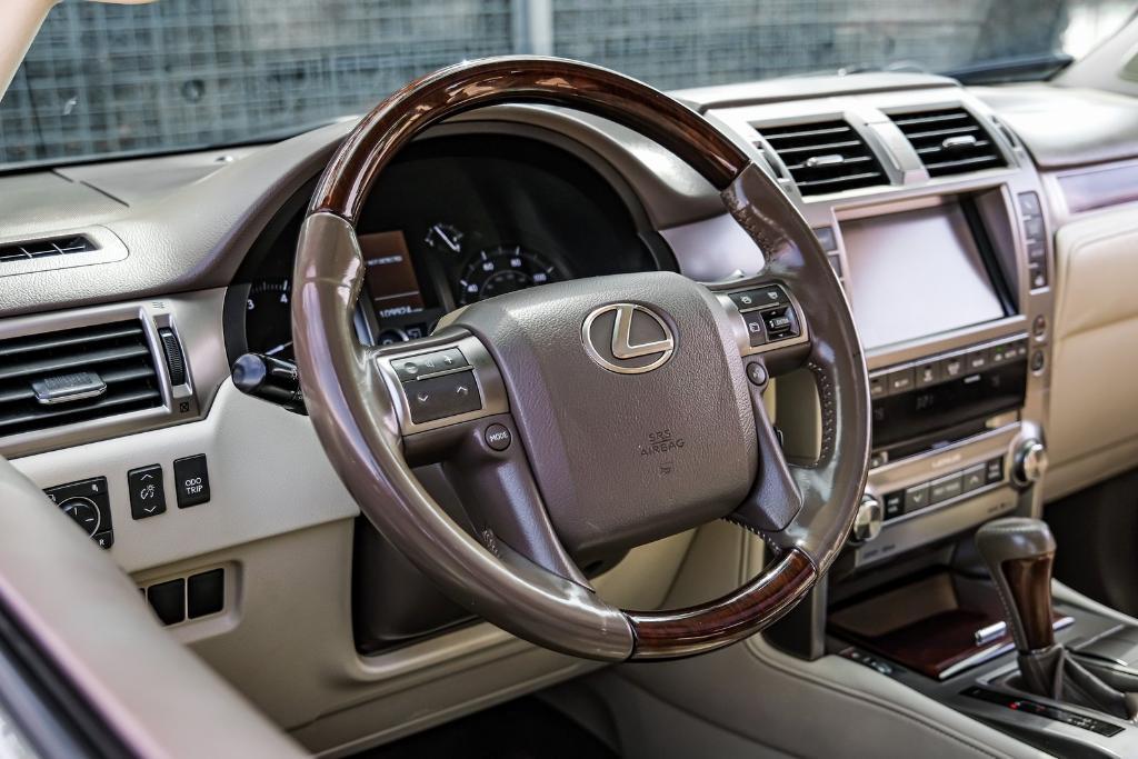 used 2017 Lexus GX 460 car, priced at $24,999