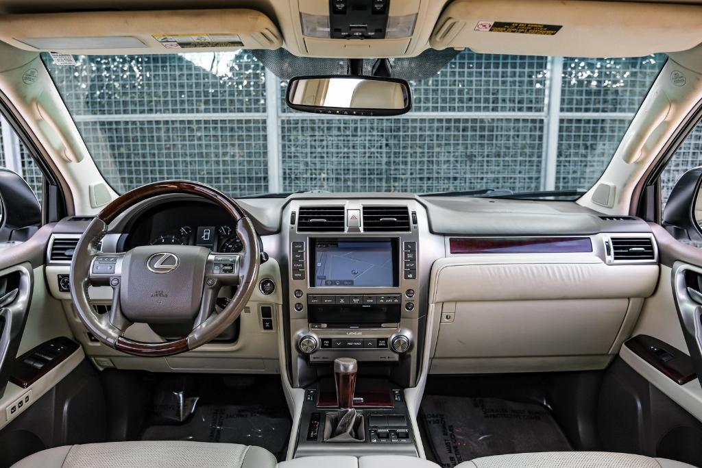 used 2017 Lexus GX 460 car, priced at $24,999