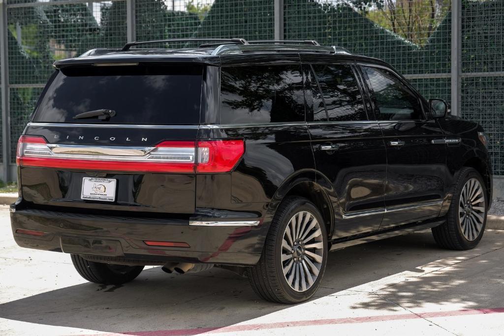 used 2019 Lincoln Navigator car, priced at $36,299