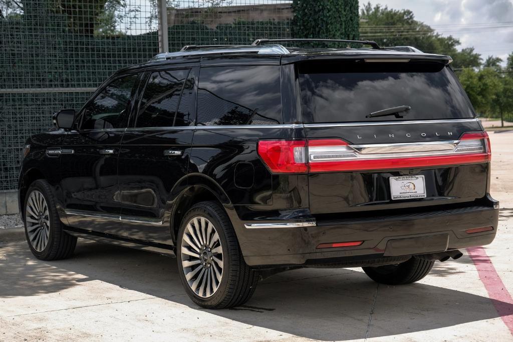 used 2019 Lincoln Navigator car, priced at $36,299