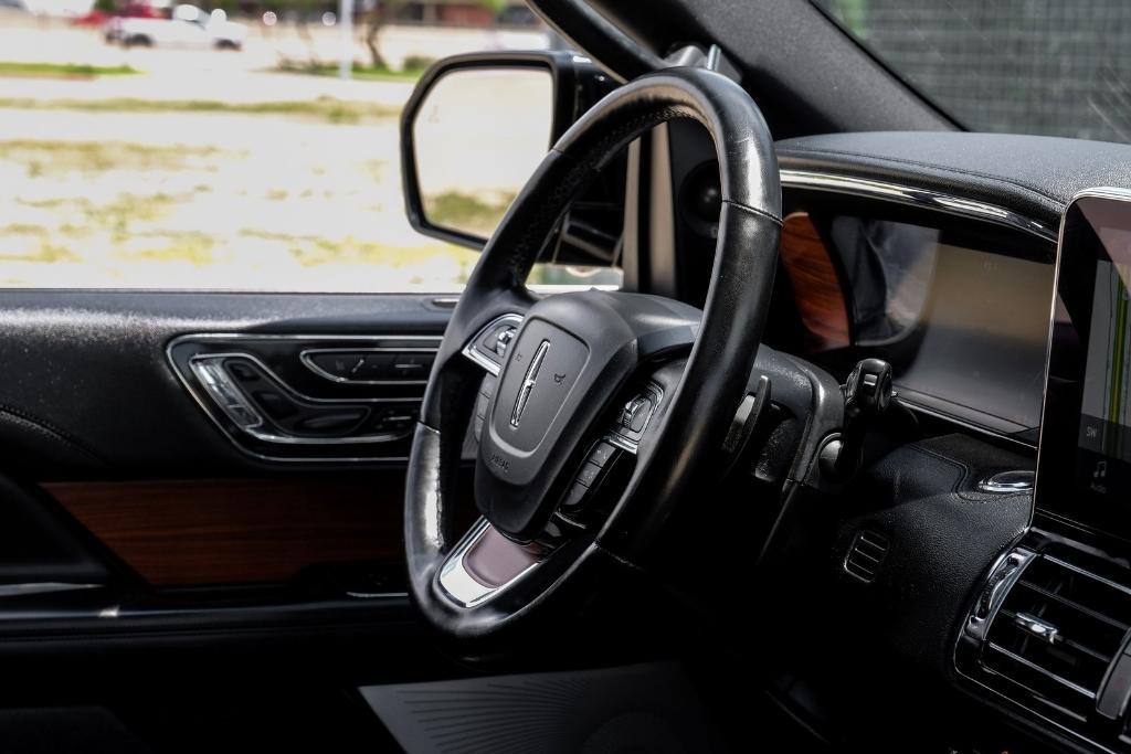 used 2019 Lincoln Navigator car, priced at $36,299