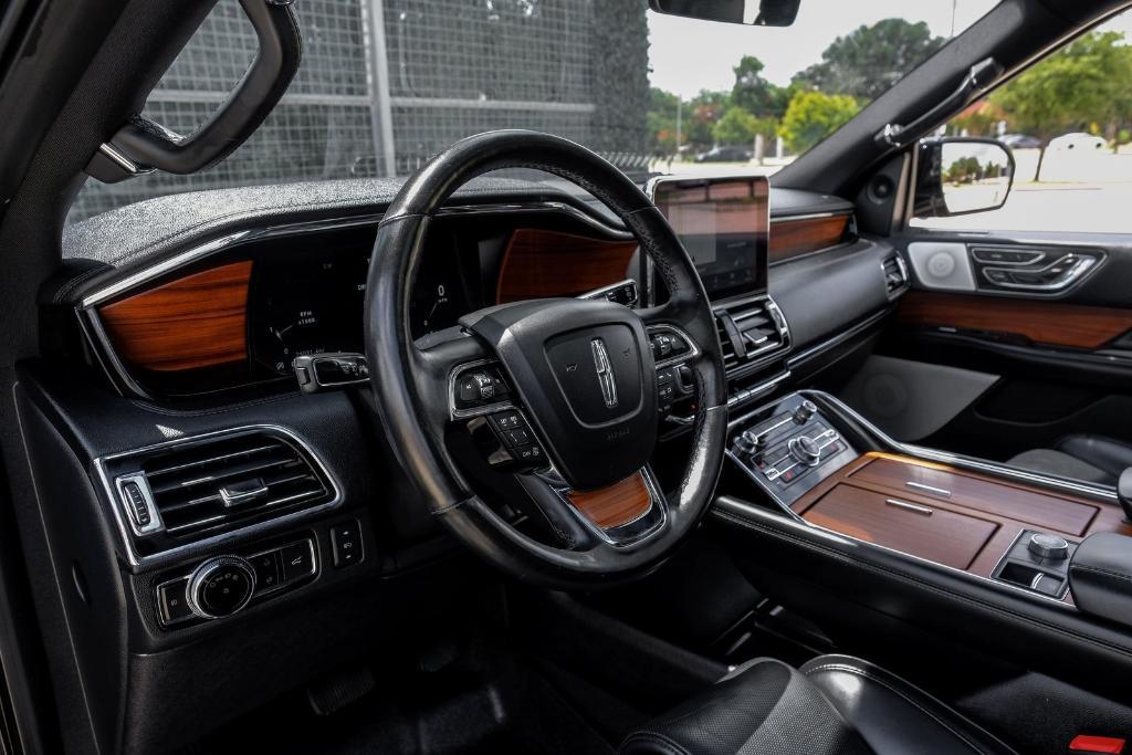 used 2019 Lincoln Navigator car, priced at $36,299