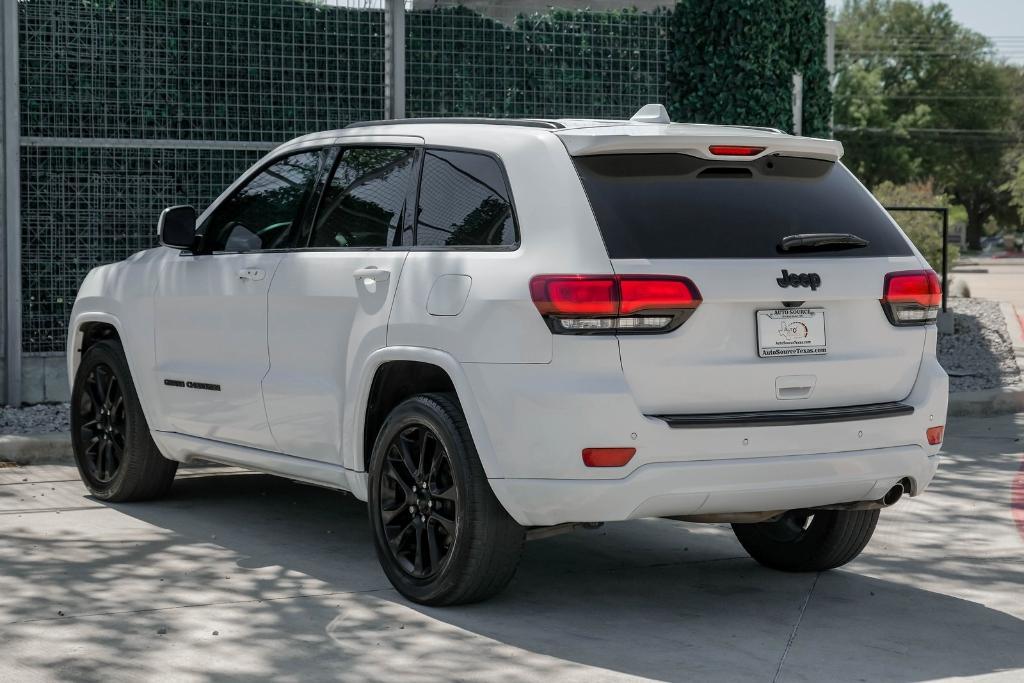 used 2019 Jeep Grand Cherokee car, priced at $16,999
