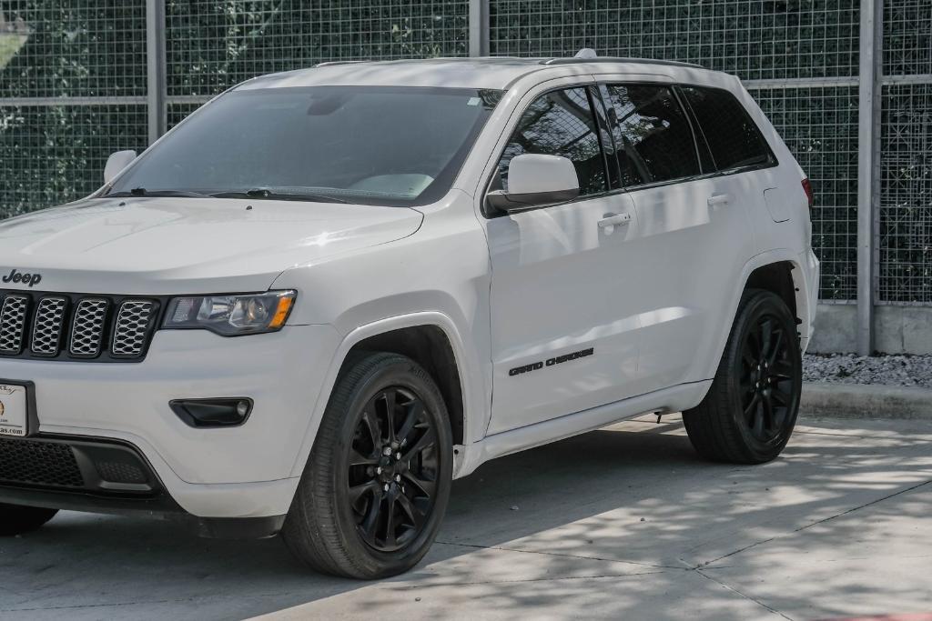 used 2019 Jeep Grand Cherokee car, priced at $16,999