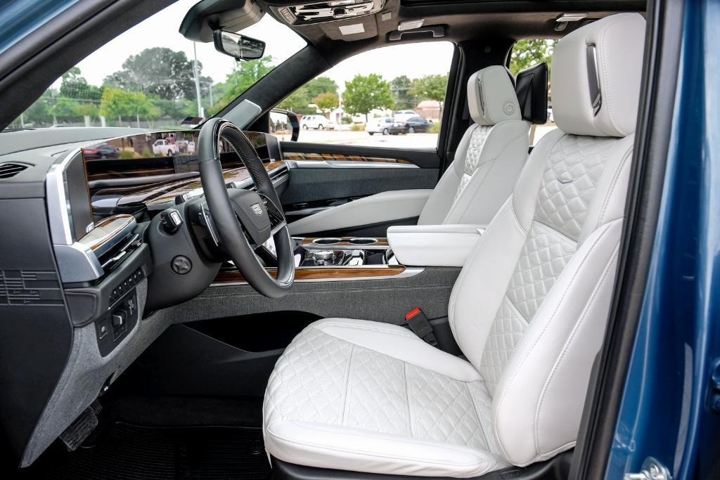used 2025 Cadillac Escalade car, priced at $118,999