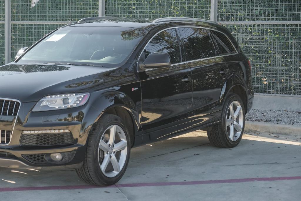 used 2015 Audi Q7 car, priced at $10,999