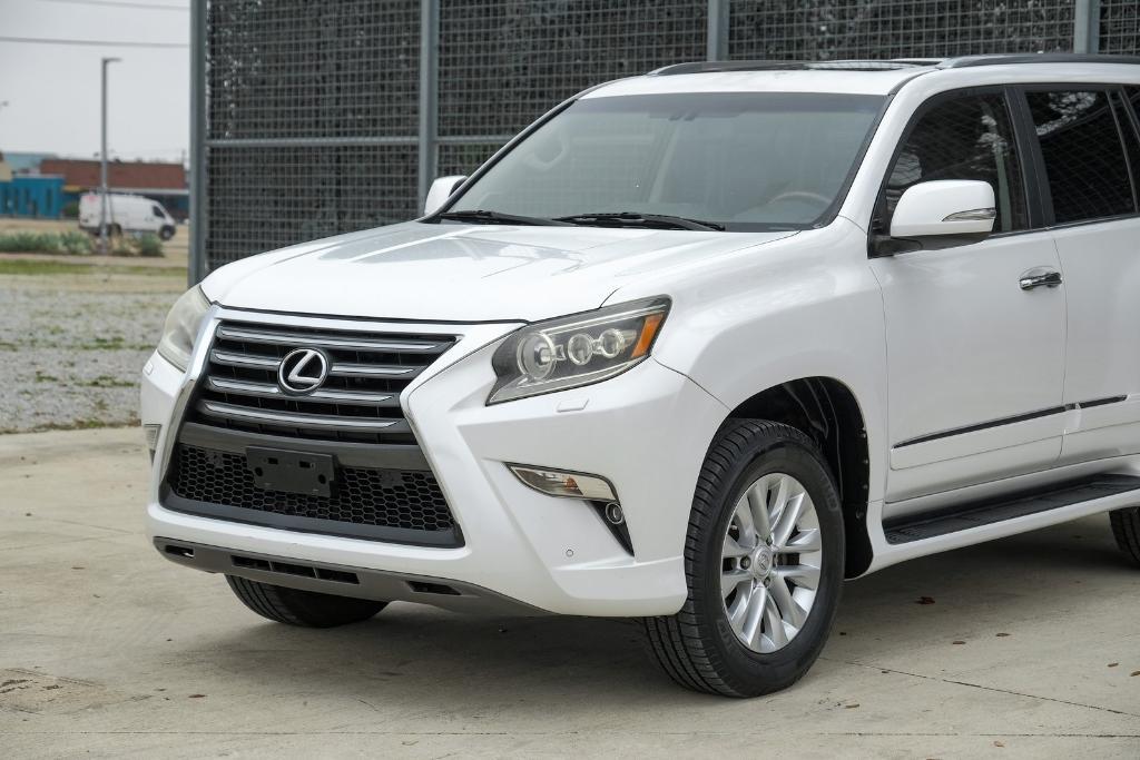 used 2015 Lexus GX 460 car, priced at $24,799