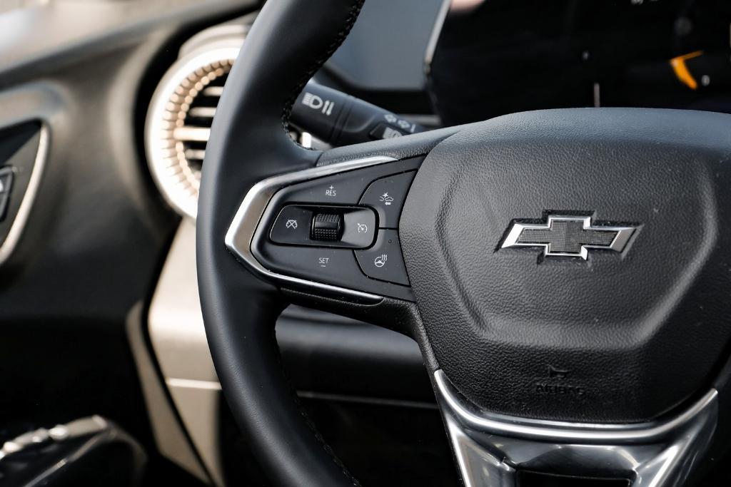 used 2024 Chevrolet Trax car, priced at $22,999