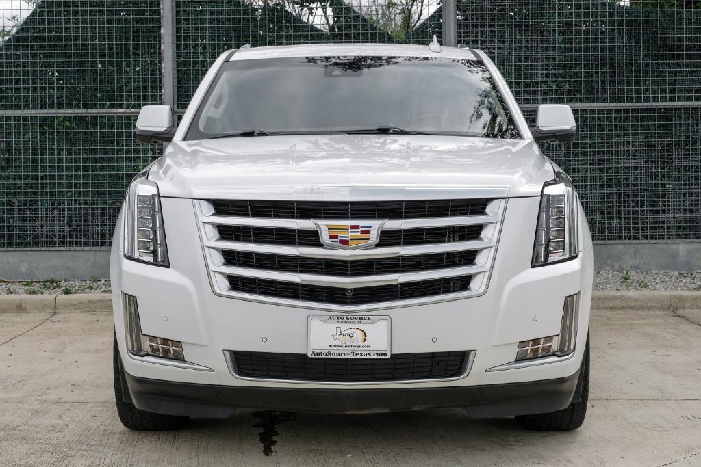 used 2017 Cadillac Escalade car, priced at $29,999