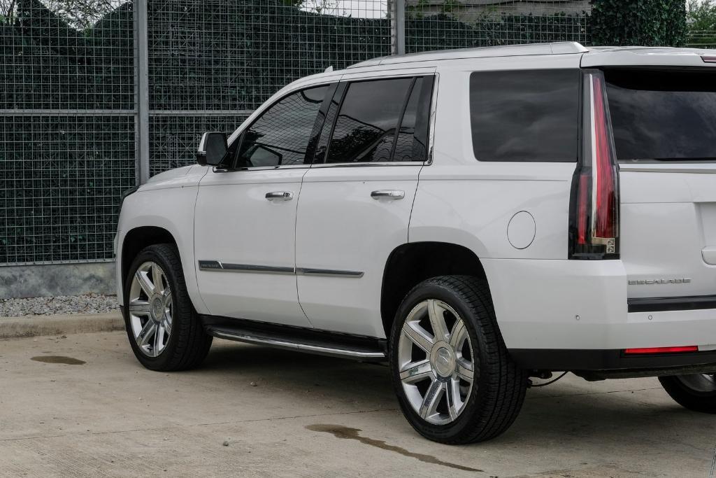 used 2017 Cadillac Escalade car, priced at $29,999