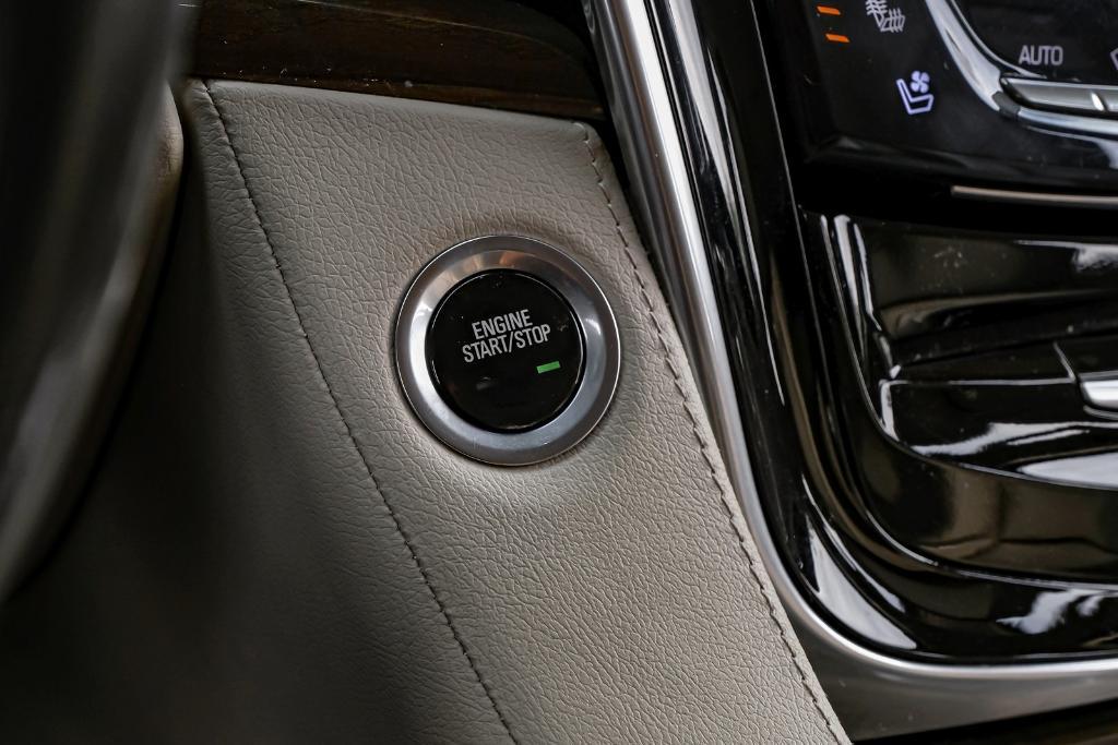 used 2019 Cadillac Escalade ESV car, priced at $32,499