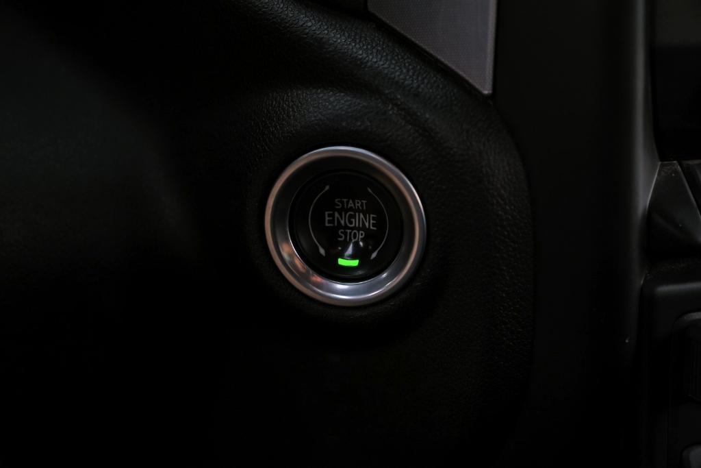 used 2022 GMC Sierra 2500 car, priced at $41,999