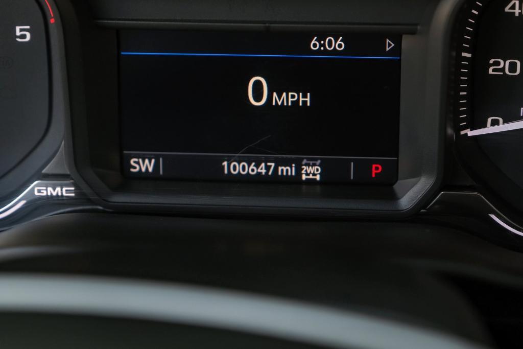 used 2022 GMC Sierra 2500 car, priced at $41,999