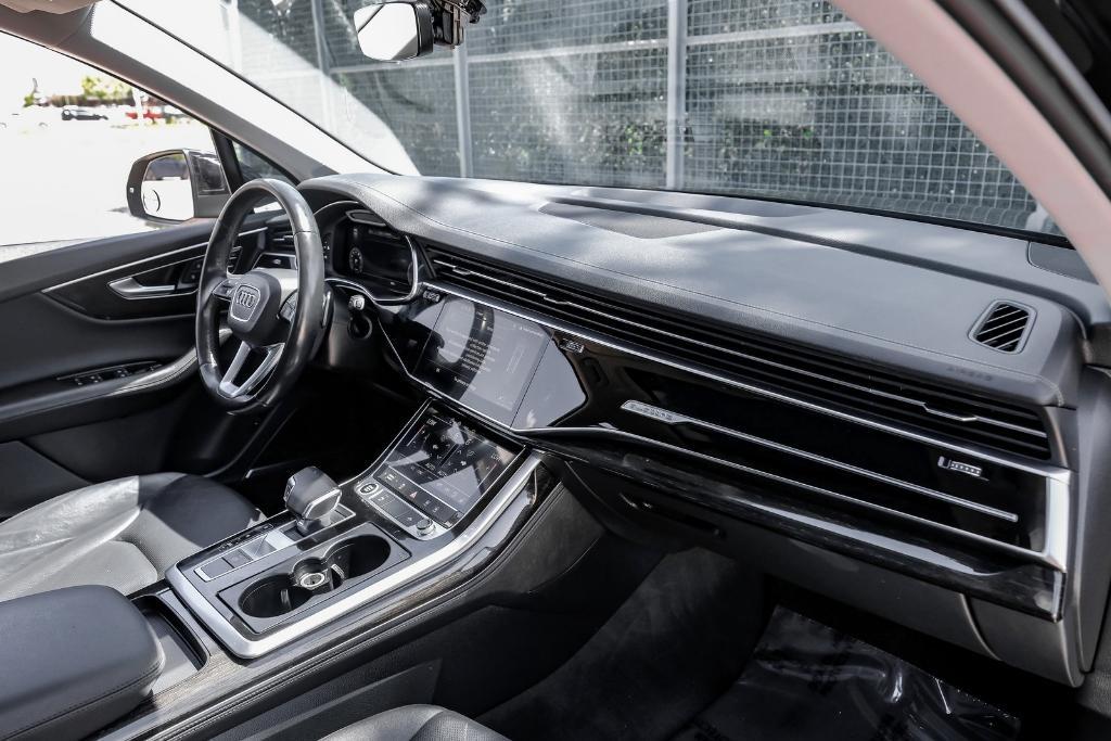 used 2023 Audi Q7 car, priced at $33,999