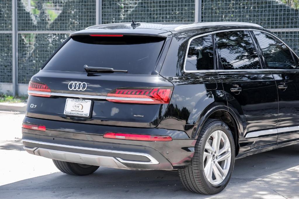 used 2023 Audi Q7 car, priced at $33,999