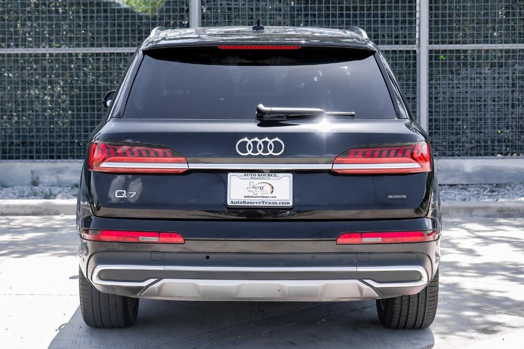 used 2023 Audi Q7 car, priced at $33,999
