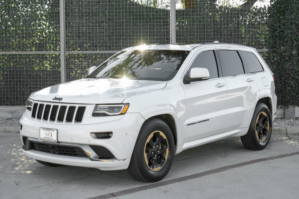 used 2016 Jeep Grand Cherokee car, priced at $16,299