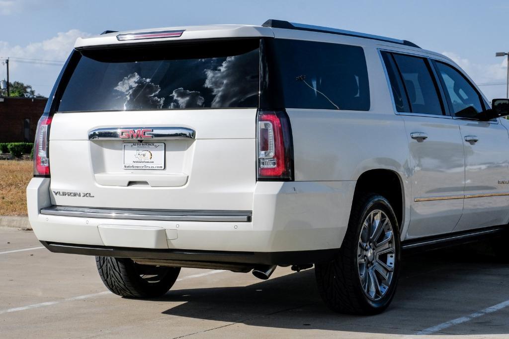 used 2015 GMC Yukon XL car, priced at $18,799