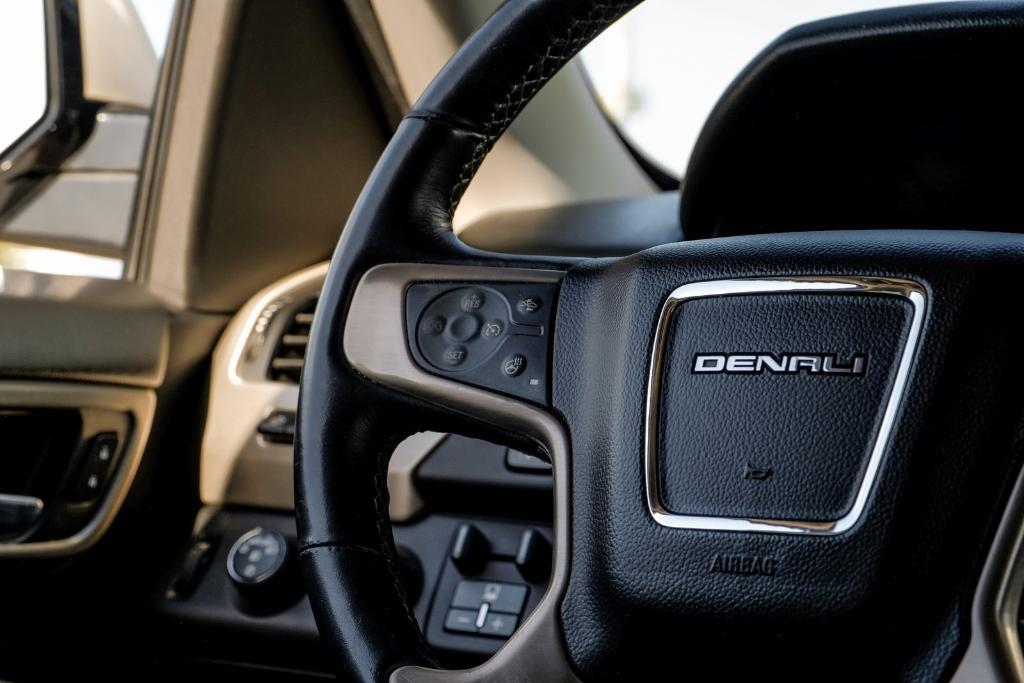 used 2015 GMC Yukon XL car, priced at $18,799