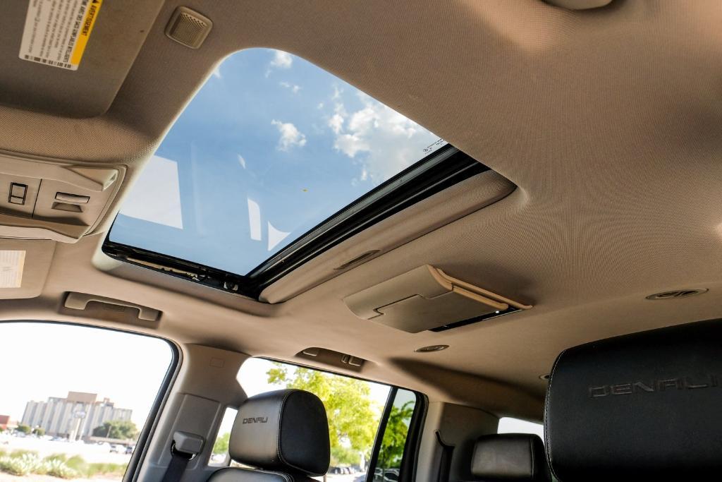 used 2015 GMC Yukon XL car, priced at $18,799