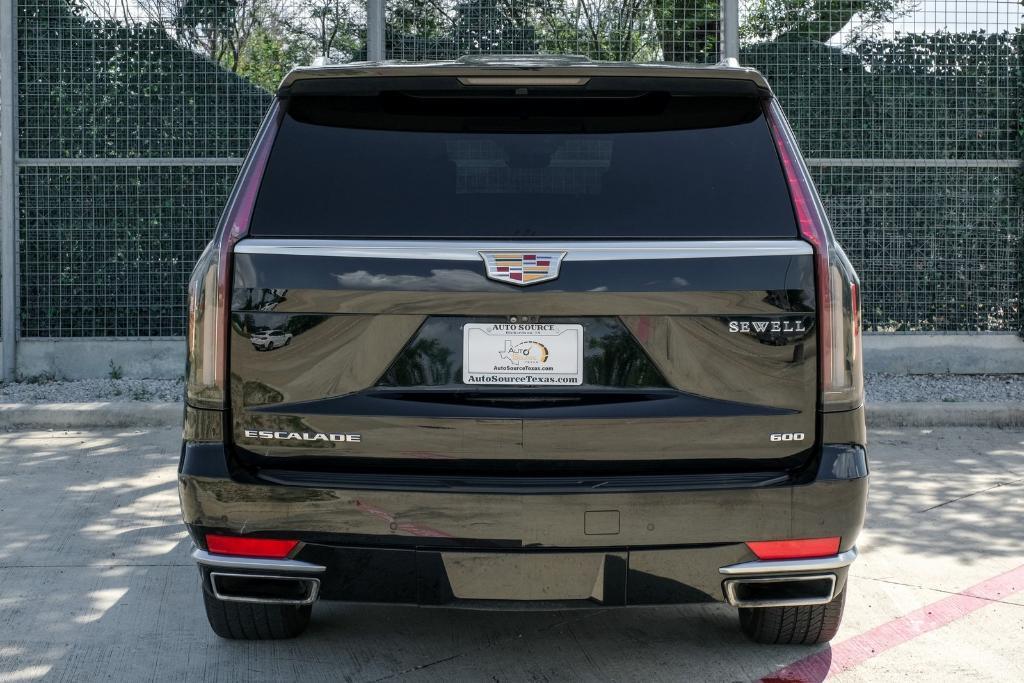 used 2021 Cadillac Escalade ESV car, priced at $49,999