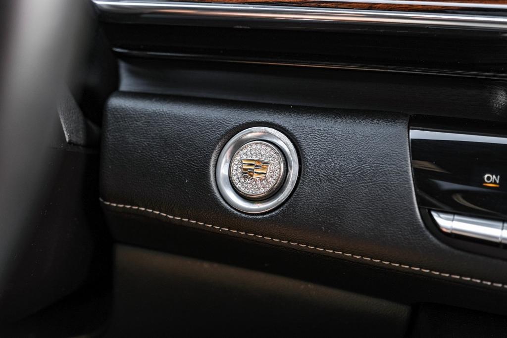 used 2021 Cadillac Escalade ESV car, priced at $49,999